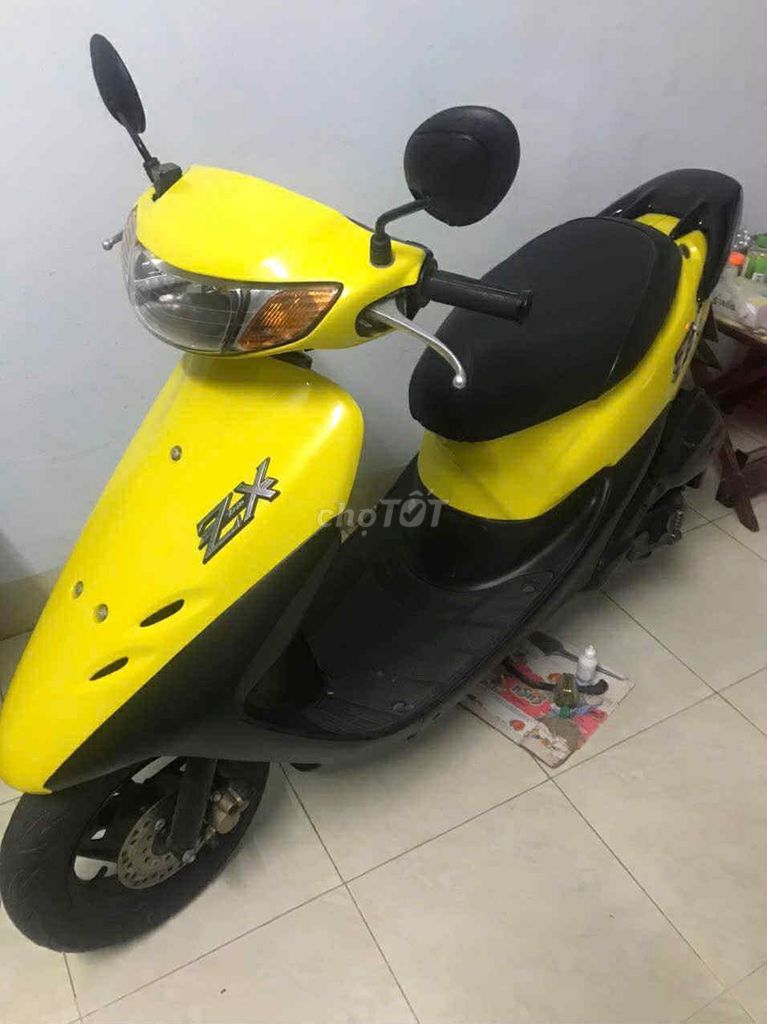 Honda Dio ZX Vàng Zin. Mua bán Xe máy tại Thành phố Qui Nhơn Bình Định được đăng bởi Huy Trần hình 1