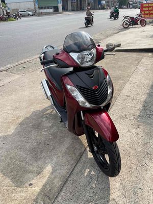 SH 150 nhập 3 cục 2010 chính chủ 60 có trả góp. Mua bán Xe máy tại Huyện Trảng Bom Đồng Nai được đăng bởi cửa hàng xe máy Trần Sơn 