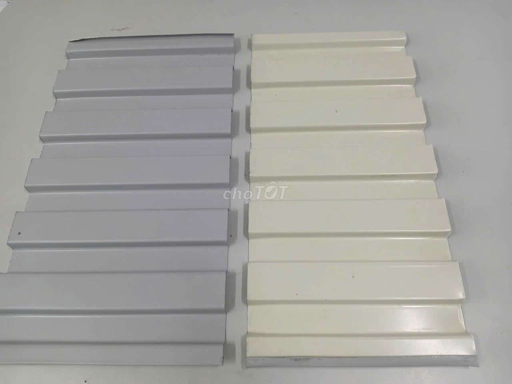 Tấm lợp kim loại Xám, Trắng kem. Mua bán Nội thất, đồ gia dụng khác tại Huyện Cát Tiên Lâm Đồng được đăng bởi Cửa Cuốn Cửa Kéo Bình Thuận hình 1