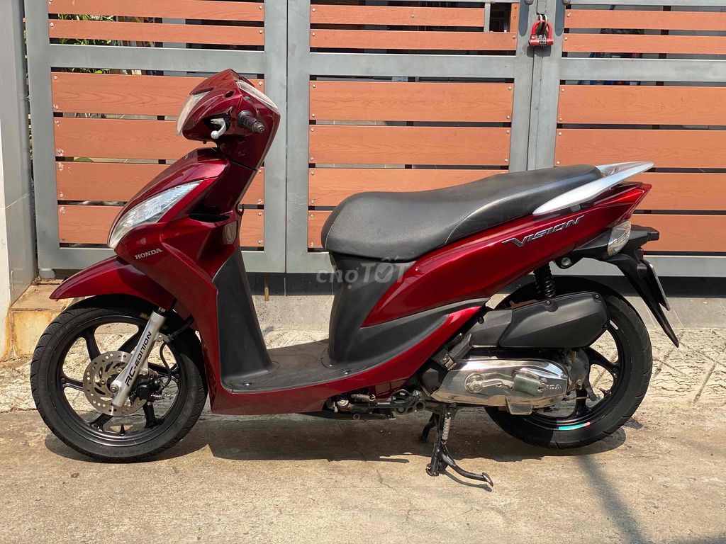 BÁN XE VISION MÀU ĐỎ ĐÔ NHƯ HÌNH. Mua bán Xe máy tại Thành phố Biên Hòa Đồng Nai được đăng bởi Bình Trọng hình 6