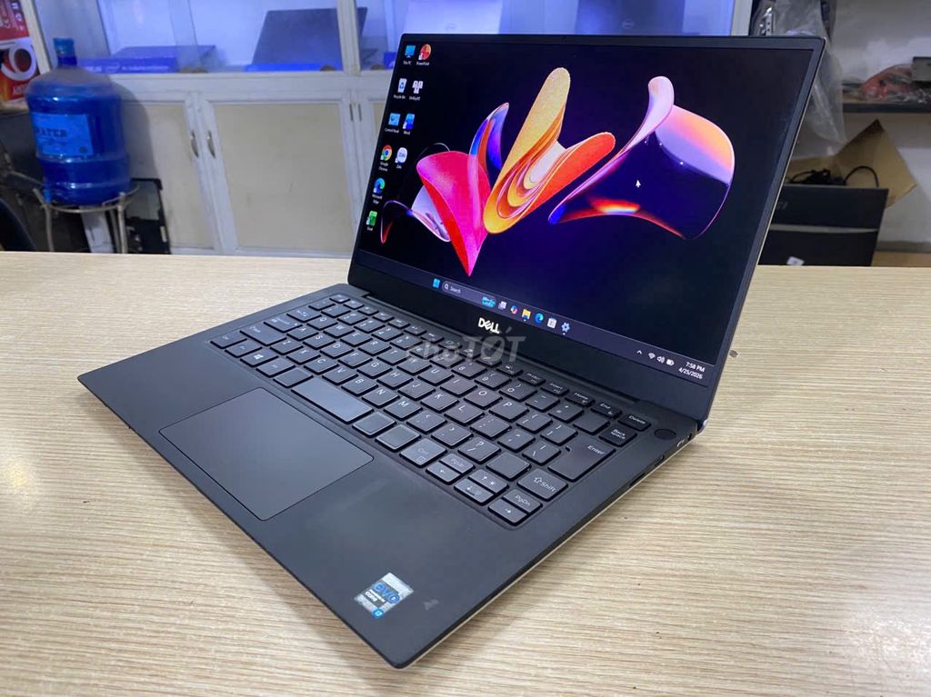 Dell XPS 13 9305 i7 13.3 inch 16GB/512GB. Mua bán Laptop tại Quận Nam Từ Liêm Hà Nội được đăng bởi Danh Mạnh hình 1