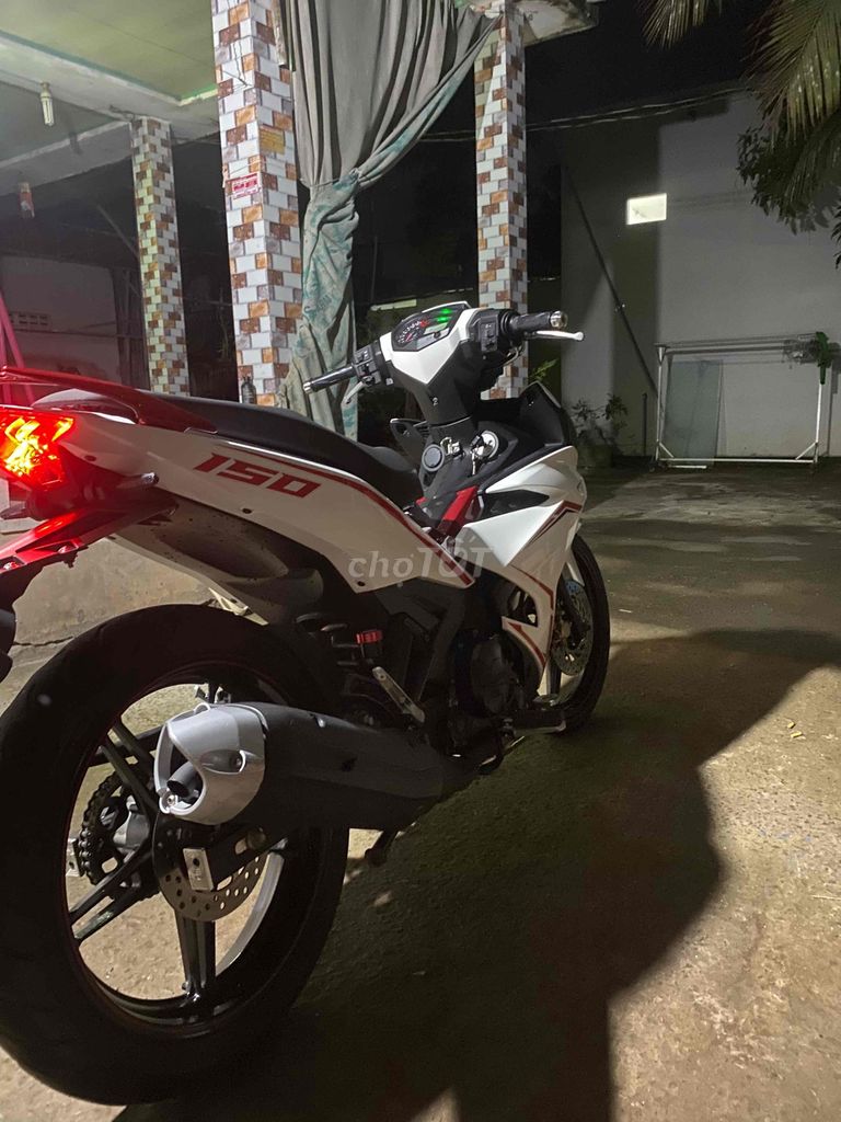 xe nguyên zin còn khá đẹp. Mua bán Xe máy tại Huyện Lấp Vò Đồng Tháp được đăng bởi PHAMNAM hình 4