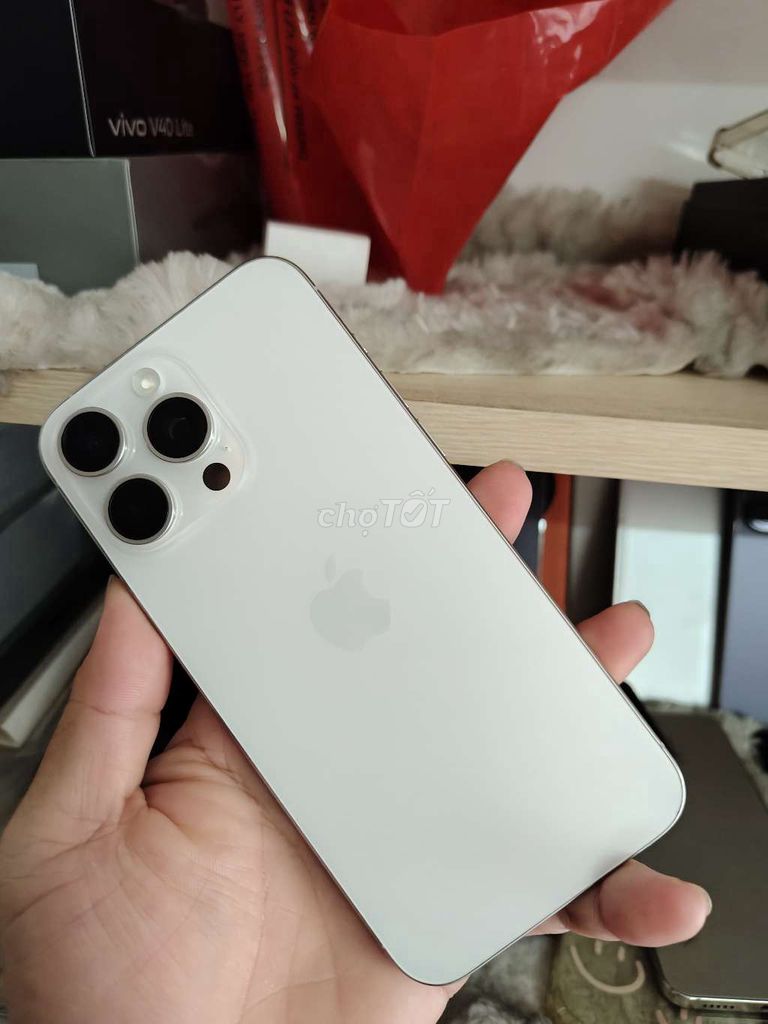 Apple iPhone 15 Pro Max 512GB Bạc 99%. Mua bán Điện thoại tại Quận Tân Phú Tp Hồ Chí Minh được đăng bởi LUCKY SHOP hình 1