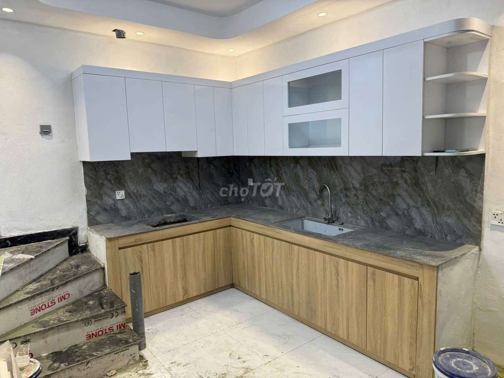 Tủ bếp gỗ MDF lõi xanh giá tại xưởng . Mua bán Tủ, kệ gia đình tại Quận Đống Đa Hà Nội được đăng bởi Hoàng minh hình 1