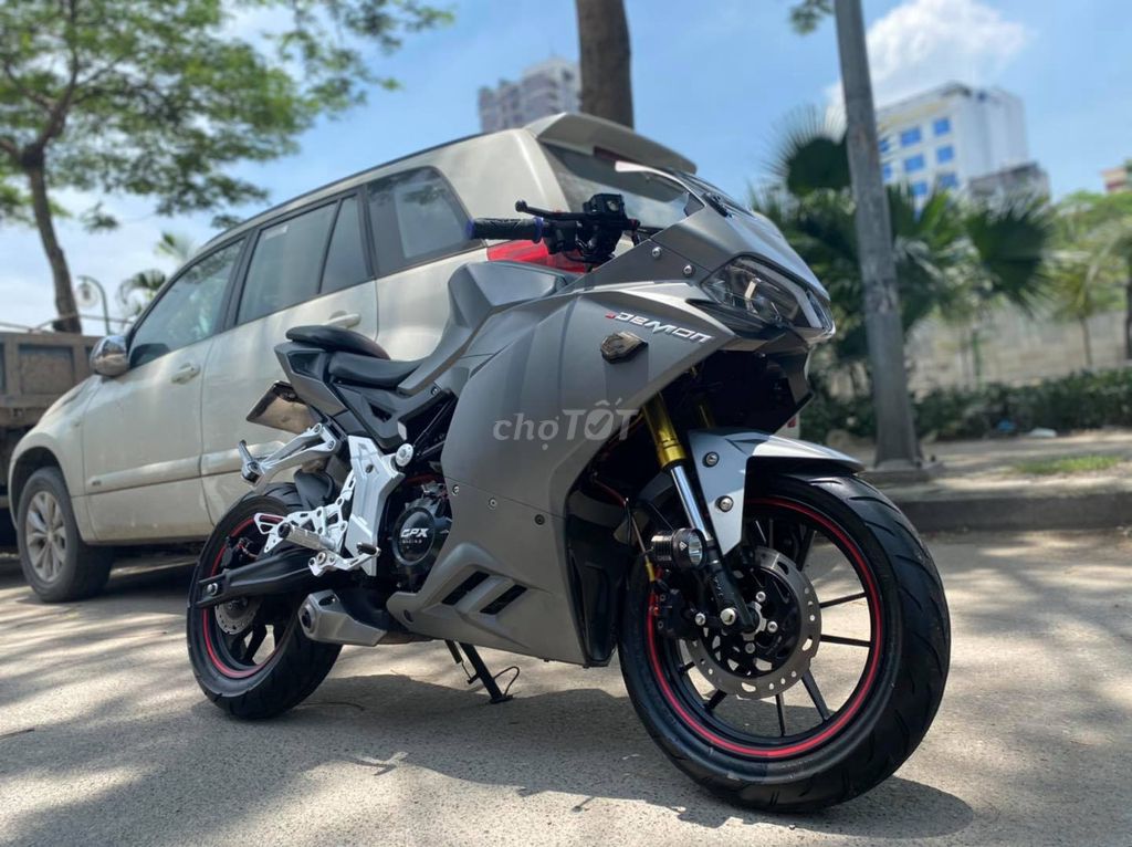 GPX Demon 150GR. Mua bán Xe máy tại Quận Cầu Giấy Hà Nội được đăng bởi Tong motor xe may hình 3