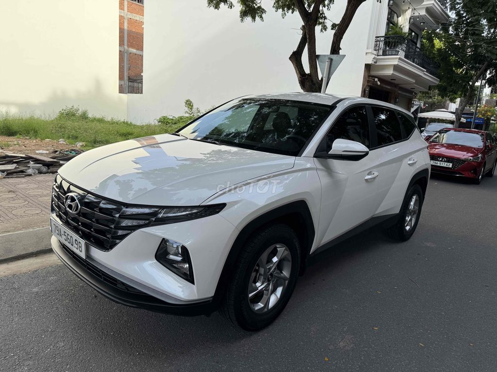 Hyundai Tucson 2023 2.0 AT Tiêu chuẩn - 24635 km. Mua bán Ô tô tại Thành phố Nha Trang Khánh Hòa được đăng bởi Anh Hải hình 3