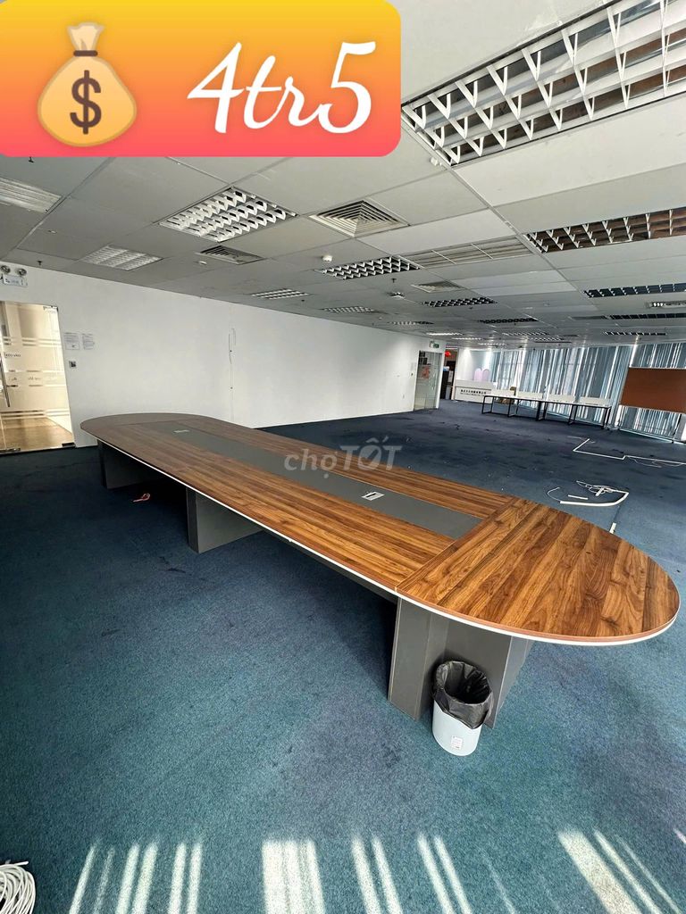 Bàn làm việc nhóm gỗ nâu 6mx1m6. Mua bán Bàn ghế tại Quận 3 Tp Hồ Chí Minh được đăng bởi Chợ nội thất Cũ TP HCM hình 1