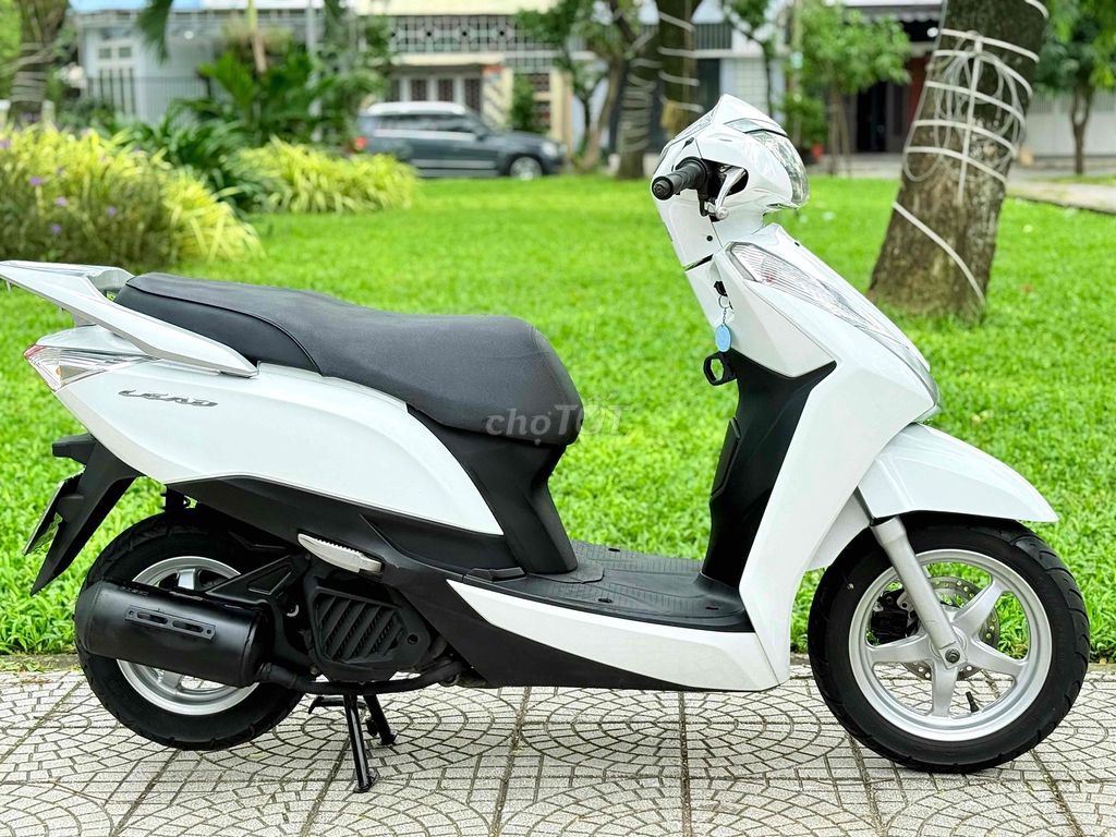 Lead 2015 biển 43. máy rin chính chủ. Mua bán Xe máy tại Quận Sơn Trà Đà Nẵng được đăng bởi AN  chuyên mua bán xe máy cũ tại 386 ngô quyền sơn trà đà nẵng  BÁN XE TRẢ GÓP hình 5