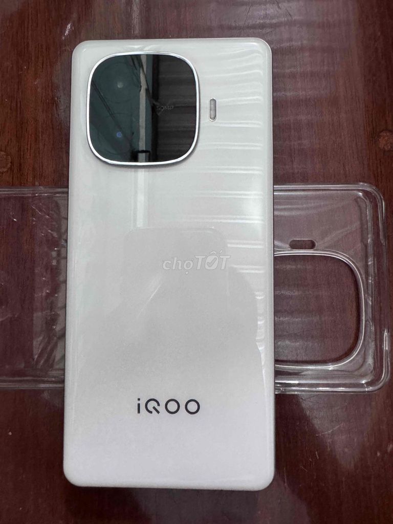 iQOO Z9 256GB Trắng. Mua bán Điện thoại tại Huyện Trảng Bom Đồng Nai được đăng bởi DoanLe AnhTu hình 1