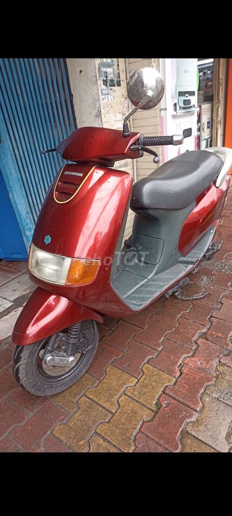 Piaggio vespa cổ kiểng máy zin còn tin là còn xe. Mua bán Xe máy tại Quận 10 Tp Hồ Chí Minh được đăng bởi văn phúc  hình 1