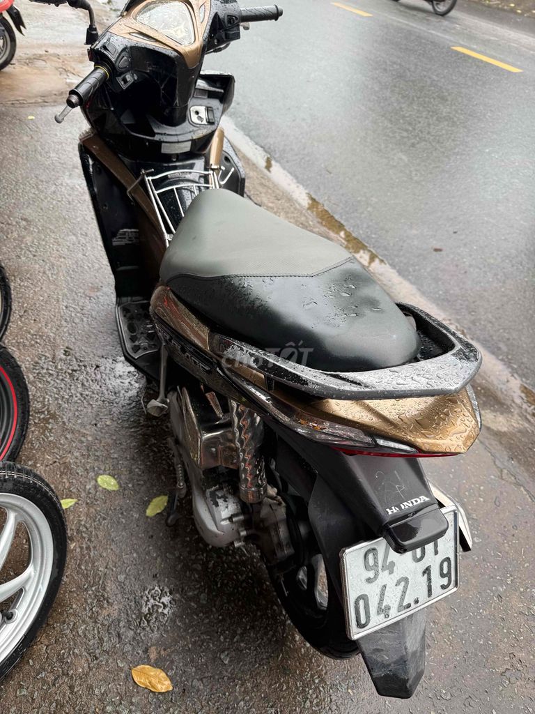 Воздушный клинок Honda 2012, черное золото
