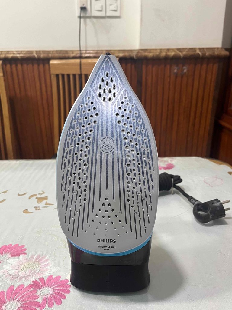 Bàn là hơi nước 2500W Philips GC3920/20-Indo (1) đ