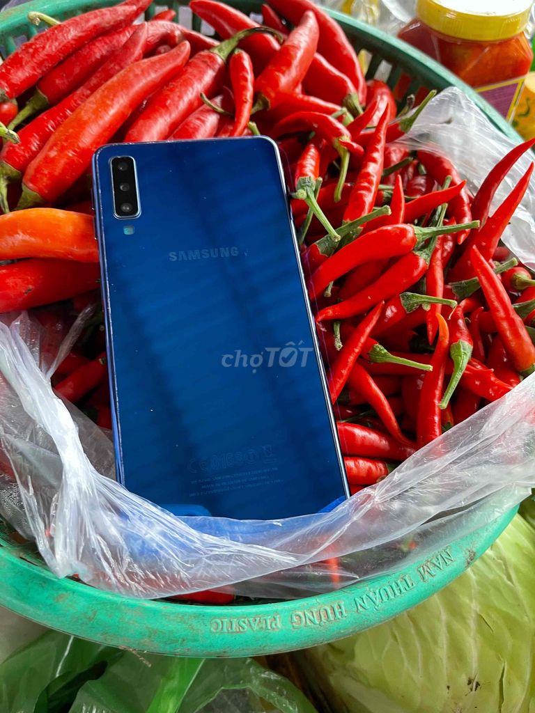 samssung A7 2018. Mua bán Điện thoại tại Huyện Phong Điền Cần Thơ được đăng bởi nam hình 1
