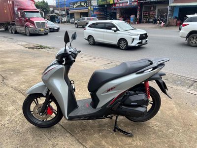 SH 125 ABS 2024 odo lướt chính chủ 60 có trả góp. Mua bán Xe máy tại Huyện Trảng Bom Đồng Nai được đăng bởi cửa hàng xe máy Trần Sơn 