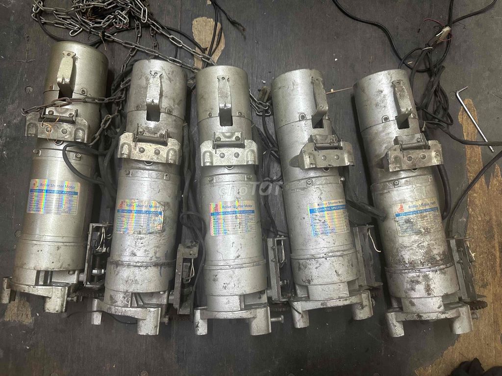 Xác mô tơ cửa cuốn TC-600KG 370W 600KG vỡ mẻ nhông. Mua bán Đồ dùng văn phòng tại Thành phố Biên Hòa Đồng Nai được đăng bởi Nhat Duy hình 1