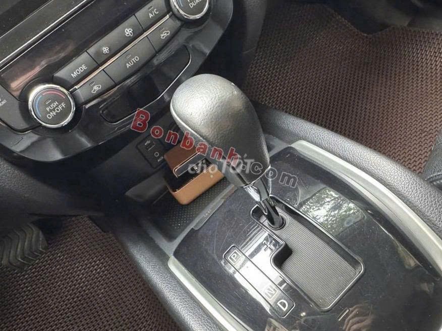 Nissan X-Trail 2.5 SV 4WD – 2016 – Màu trắng. Mua bán Ô tô tại Huyện Hóc Môn Tp Hồ Chí Minh được đăng bởi A Quân hình 1