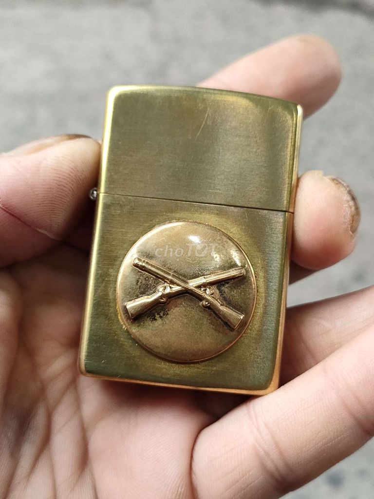 Zippo chính hãng Mỹ 2018.