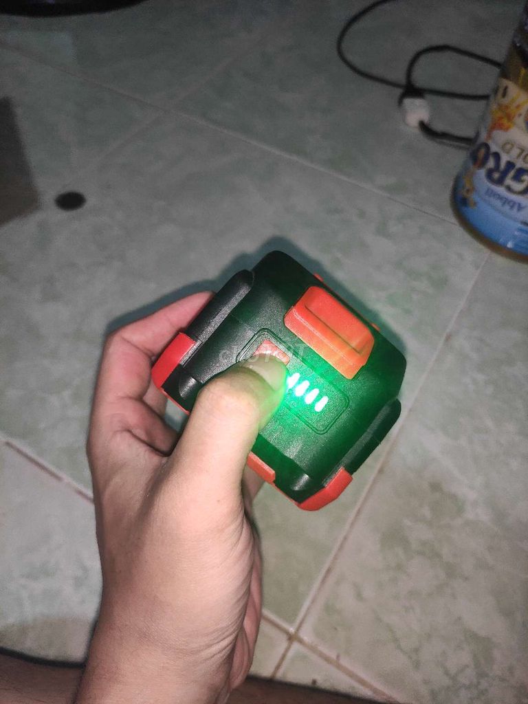 Pin PHIPOL TOOLS 4.0Ah 21V Đen, Đỏ. Mua bán Phụ kiện (Màn hình, Chuột...) tại Quận 5 Tp Hồ Chí Minh được đăng bởi Thành hình 1