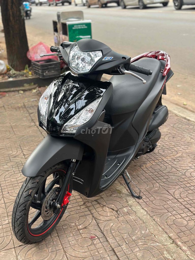 Honda Vision 2016 màu Đen. Mua bán Xe máy tại Thành phố Pleiku Gia Lai được đăng bởi Xe Máy Nguyễn Vũ Gialai hình 2