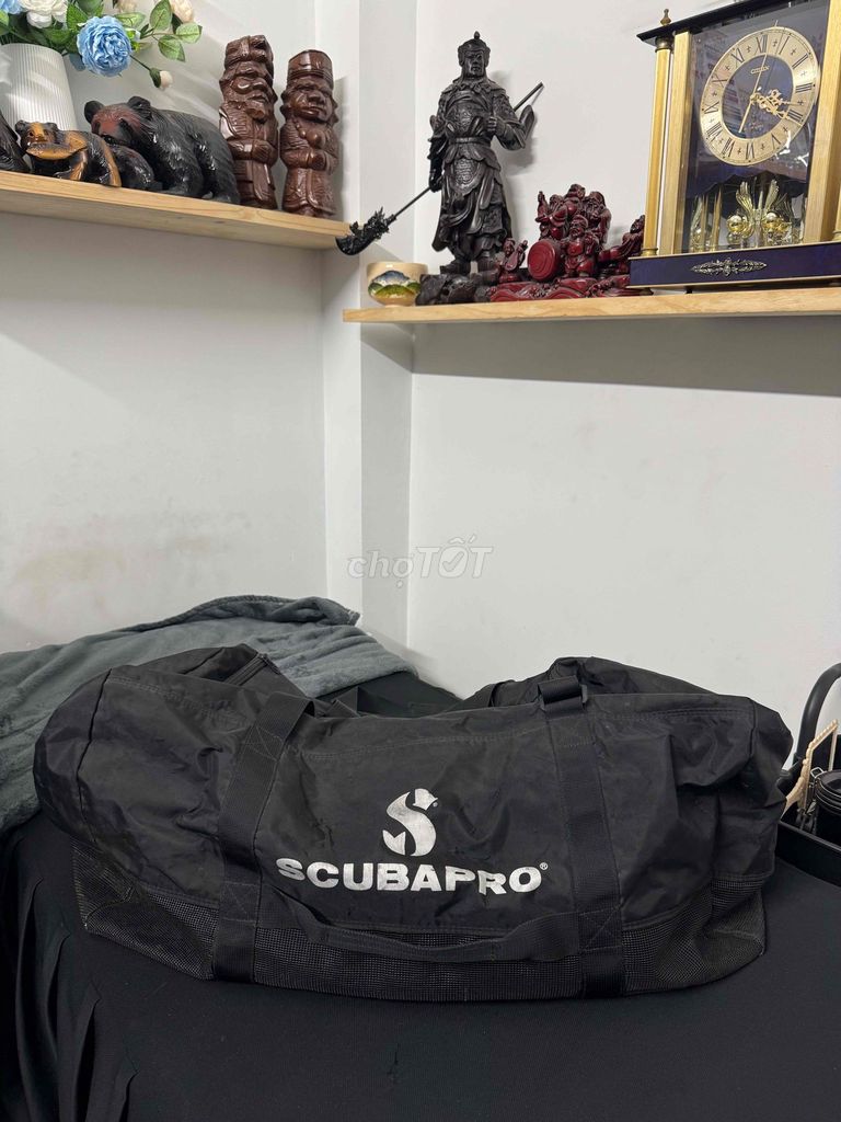 Bộ đồ lặn Scubapro Classic + AIR2 đã qua sử dụng. Mua bán Đồ thể thao, Dã ngoại tại Thành phố Dĩ An Bình Dương được đăng bởi liêm nguyễn hình 1