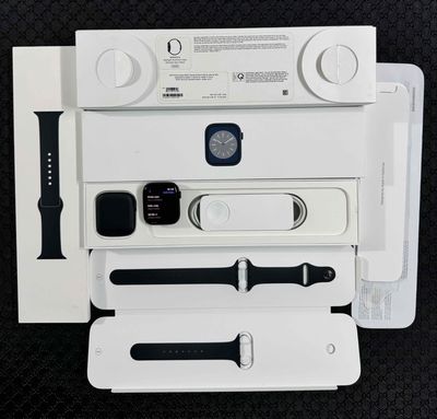 Apple Watch Series 8/45MM GPS Màu Midnight Fullbox