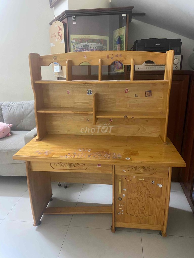 Bàn học sinh. Mua bán Bàn ghế tại Quận Bình Thạnh Tp Hồ Chí Minh được đăng bởi Thiên Lý hình 1