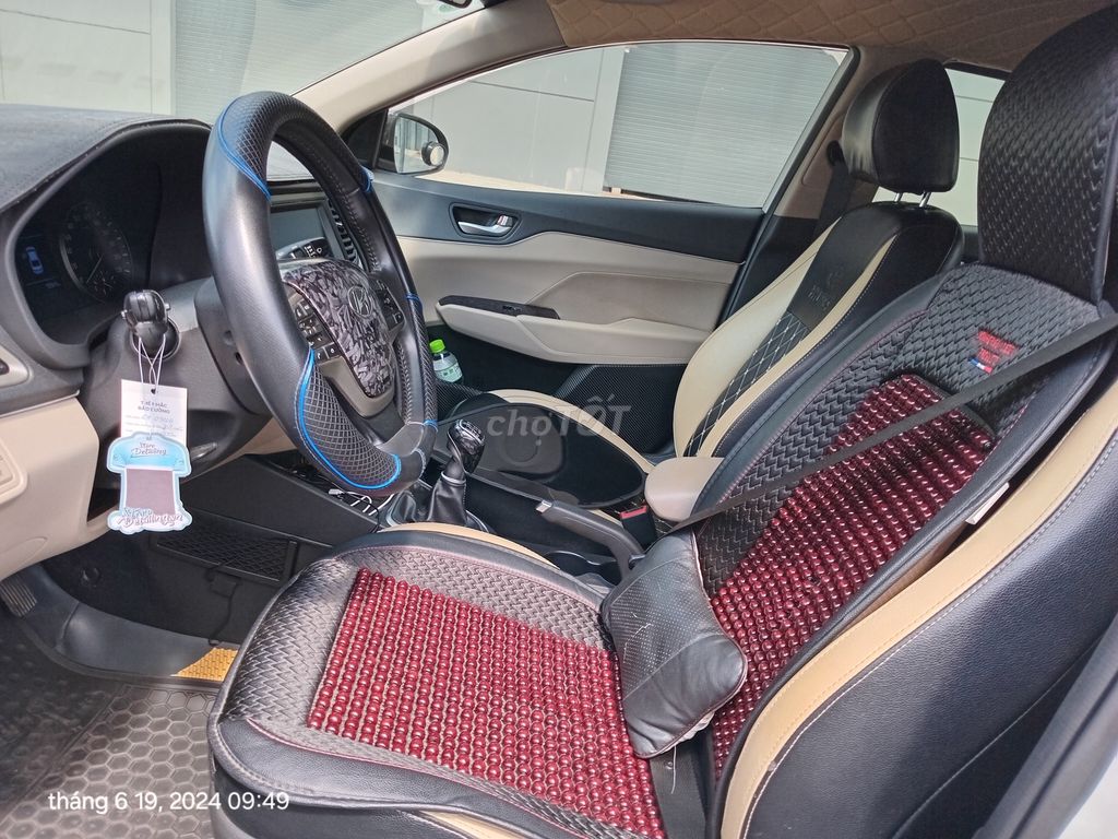 Hyundai Accent 2018 1.4 MT Bạc, bản đủ. Mua bán Ô tô tại Thành phố Long Xuyên An Giang được đăng bởi Thanh Kim  hình 6