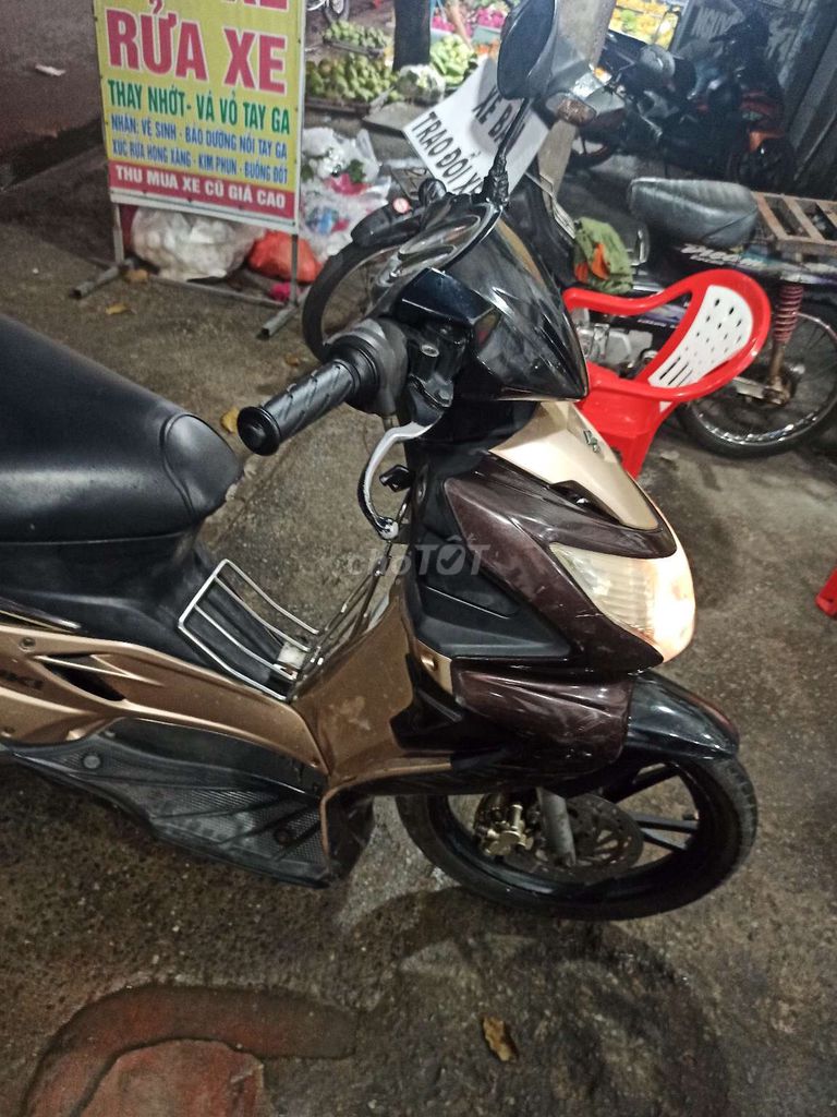 Suzuki Hayate 2011 Nâu 83093 km BS94 GTHL.. Mua bán Xe máy tại Quận Bình Tân Tp Hồ Chí Minh được đăng bởi LÊ TRUNG VIỄN. hình 4