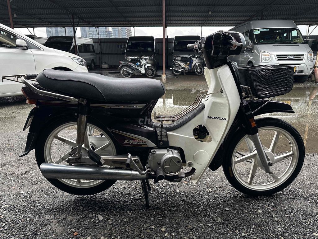 DREAM Hàn Quốc. Máy bao chất. Áo liền lạc. Mua bán Xe máy tại Quận 4 Tp Hồ Chí Minh được đăng bởi Quang Linh hình 2