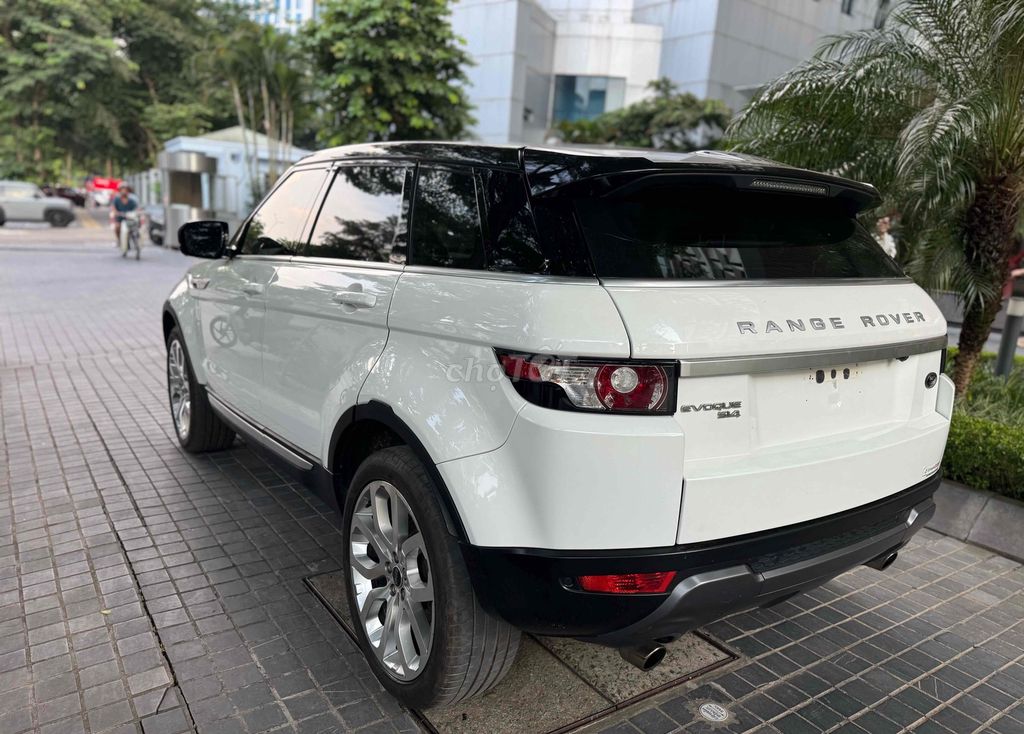 LandRover Range Rover Evoque 2012. Mua bán Ô tô tại Quận Cầu Giấy Hà Nội được đăng bởi A Sơn hình 5