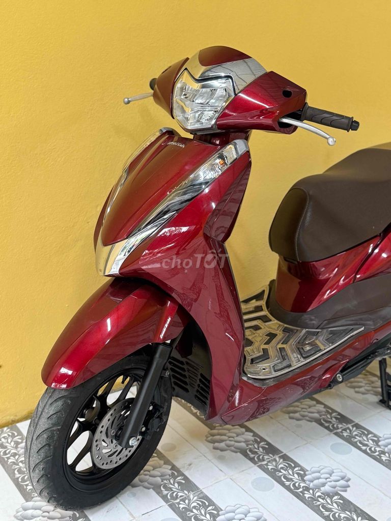 lead 125 đèn lép đời 2020 siêu cọp 43E1-570.22. Mua bán Xe máy tại Quận Sơn Trà Đà Nẵng được đăng bởi Minh Dũng bán trả góp 136 vân đồn  hình 4