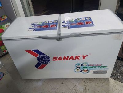 Tủ đông hết Sanaky 300 lít inverter tiết kiệm điện
