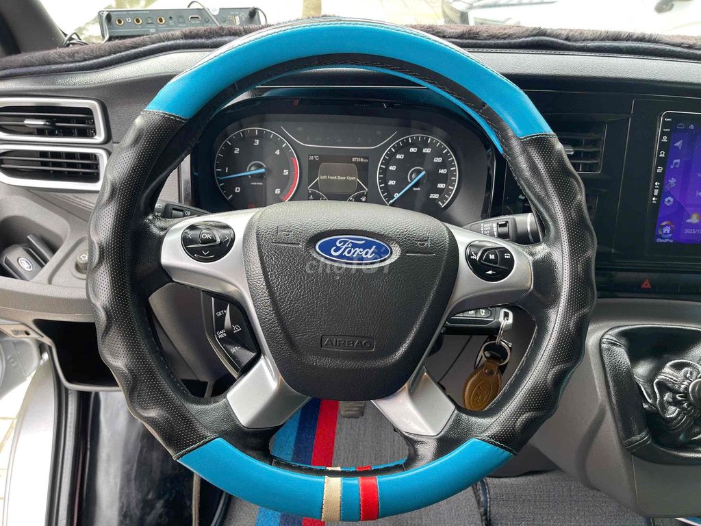 Ford Transit 2024 Siêu chuẩn có hỗ trợ góp. Mua bán Ô tô tại Thành phố Châu Đốc An Giang được đăng bởi Lê Tuyền Ford  hình 12