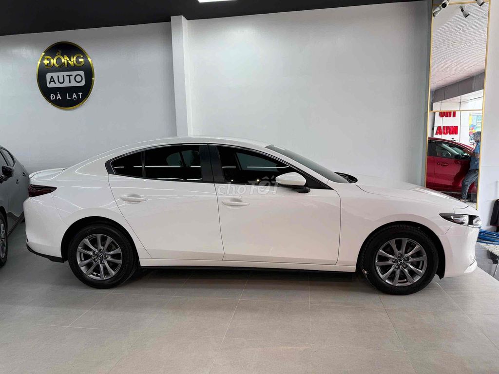Mazda 3 2022 Luxury - 69000 km | Còn rất đẹp. Mua bán Ô tô tại Thành phố Đà Lạt Lâm Đồng được đăng bởi ĐỒNG MOTOR 2  cá nhân hình 2