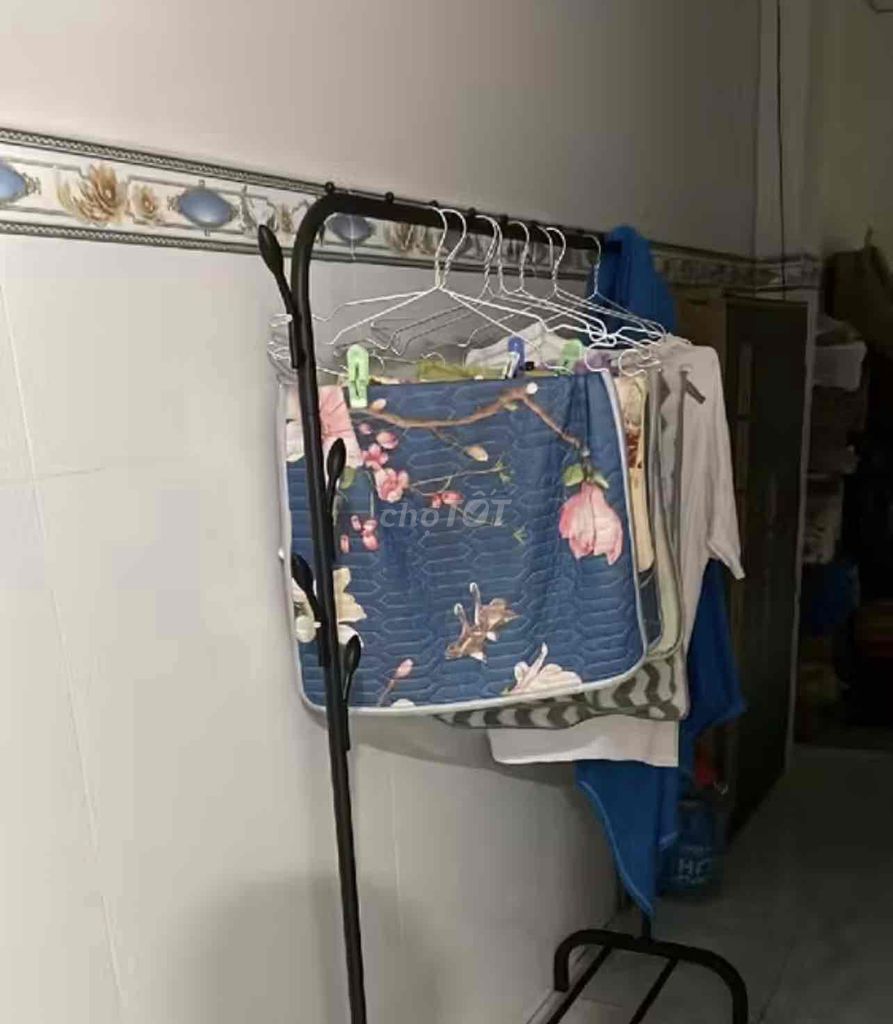 kệ sào treo quần áo. Mua bán Nội thất, đồ gia dụng khác tại Quận 8 Tp Hồ Chí Minh được đăng bởi C Ha hình 1