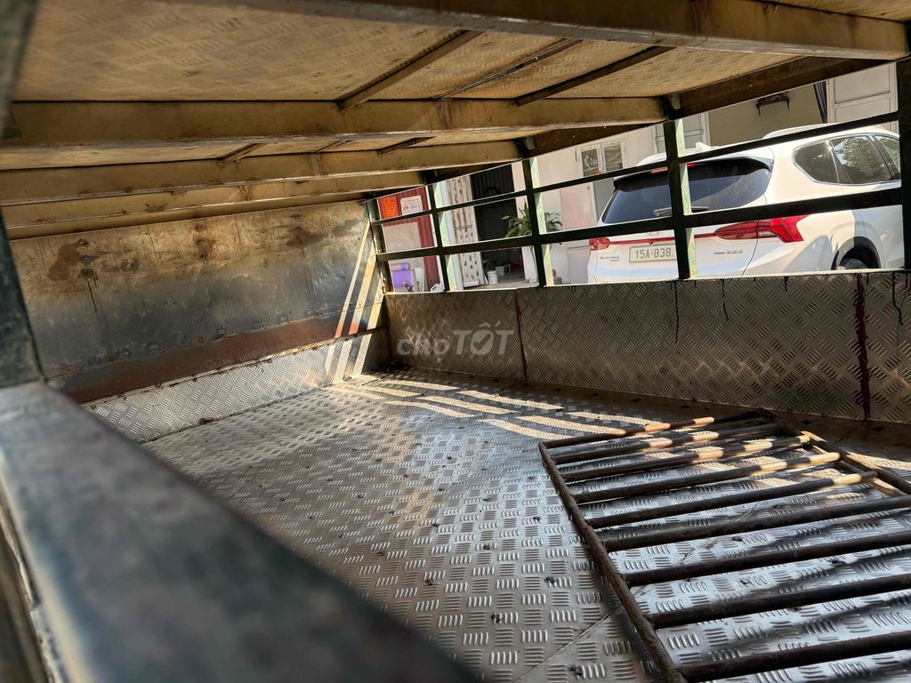 Kia K165 đời 2017 chở lợn có nâng hạ hàng xe đẹp. Mua bán Xe tải, xe ben tại Huyện An Lão Hải Phòng được đăng bởi Nguyễn Công Thành hình 6