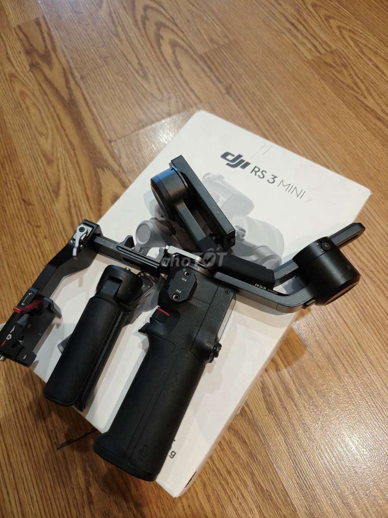 Gimbal DJI RS 3 Mini Đen. Mua bán Máy ảnh, Máy quay tại Quận Hoàn Kiếm Hà Nội được đăng bởi Dũng hình 1