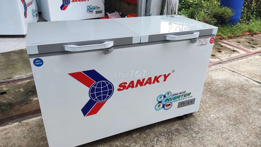 Tủ đông mát Sanaky 4099w4k, 99%