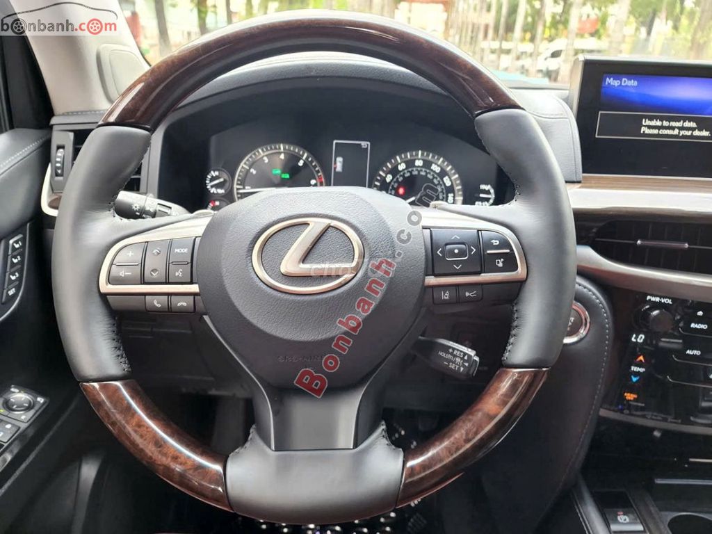 Lexus 570 t6 2016.hàng nhập Mỹ rất hiếm. Mua bán Ô tô tại Quận 10 Tp Hồ Chí Minh được đăng bởi My Nguyen hình 4