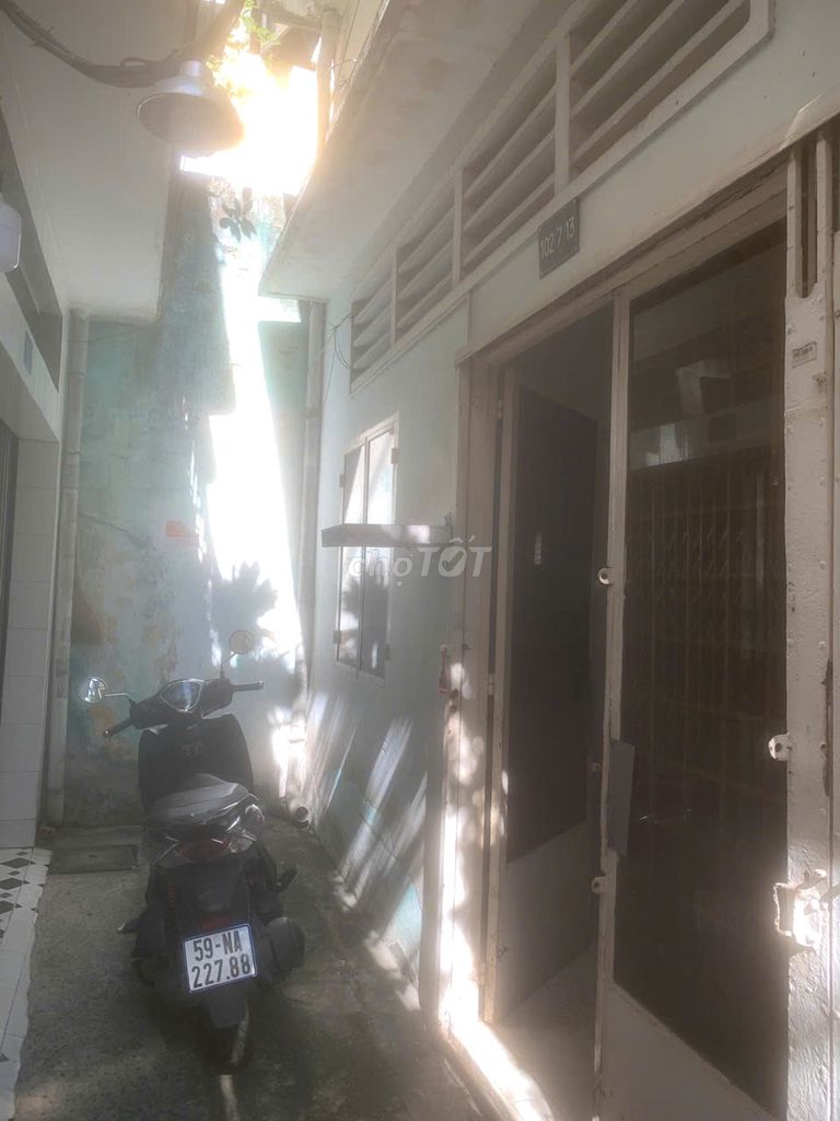 Lô đất đường Cống Quỳnh, P.Phạm Ngủ Lão, Q1, dt 5,1x14m, gía 10.5 tỷ