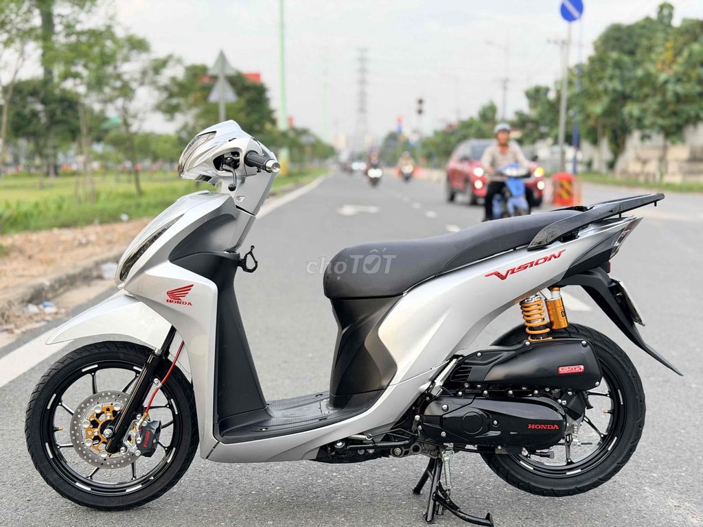 VISION FULL KIỂNG TỨ QUÝ 5 CHÍNH CHỦ. Mua bán Xe máy tại Thành phố Thủ Đức Tp Hồ Chí Minh được đăng bởi nguyễn hiếu  hình 1