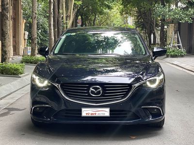 Bán Mazda 6 Premium 2.0AT 2018 - Xanh Đen