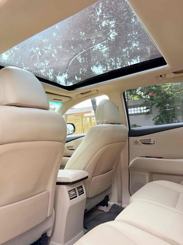 Lexus RX 350 AWD Bản Full Kịch Model 2011 ✅. Mua bán Ô tô tại Thành phố Dĩ An Bình Dương được đăng bởi Nguyễn Sơn Auto hình 12