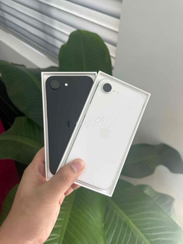 iPhone 16e 128GB Lock likeNew. Mua bán Điện thoại tại Quận Tân Bình Tp Hồ Chí Minh được đăng bởi Tiệm Điện Thoại Chất QH Store hình 1