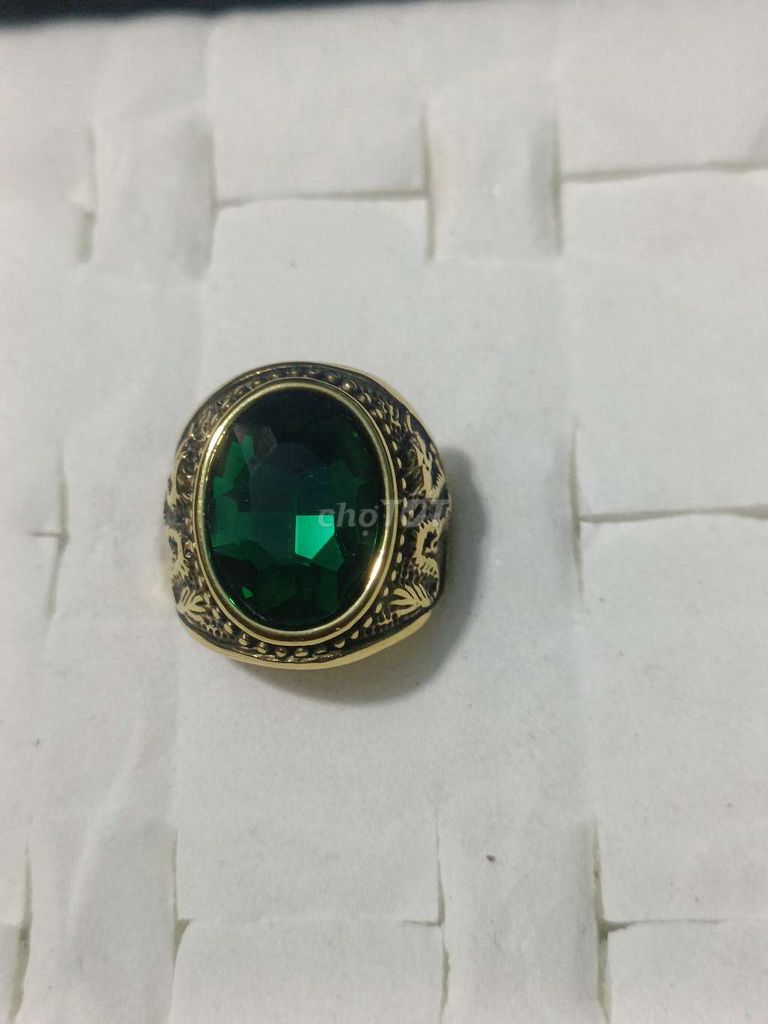Nhẫn Nam Vàng Xanh lá size 9. Mua bán Phụ kiện thời trang khác tại Huyện Châu Thành Sóc Trăng được đăng bởi hồngtha city hình 1
