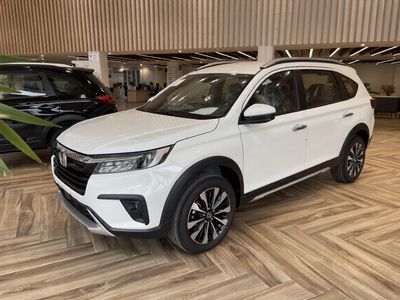 Honda BR V L 2026 - 630 Triệu