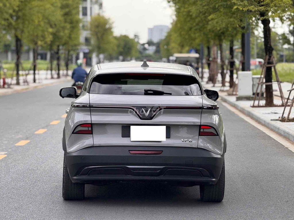 VinFast VF6 2025 Plus - 25.000Km. Mua bán Ô tô tại Huyện Bình Chánh Tp Hồ Chí Minh được đăng bởi Quốc Nhẫn hình 4