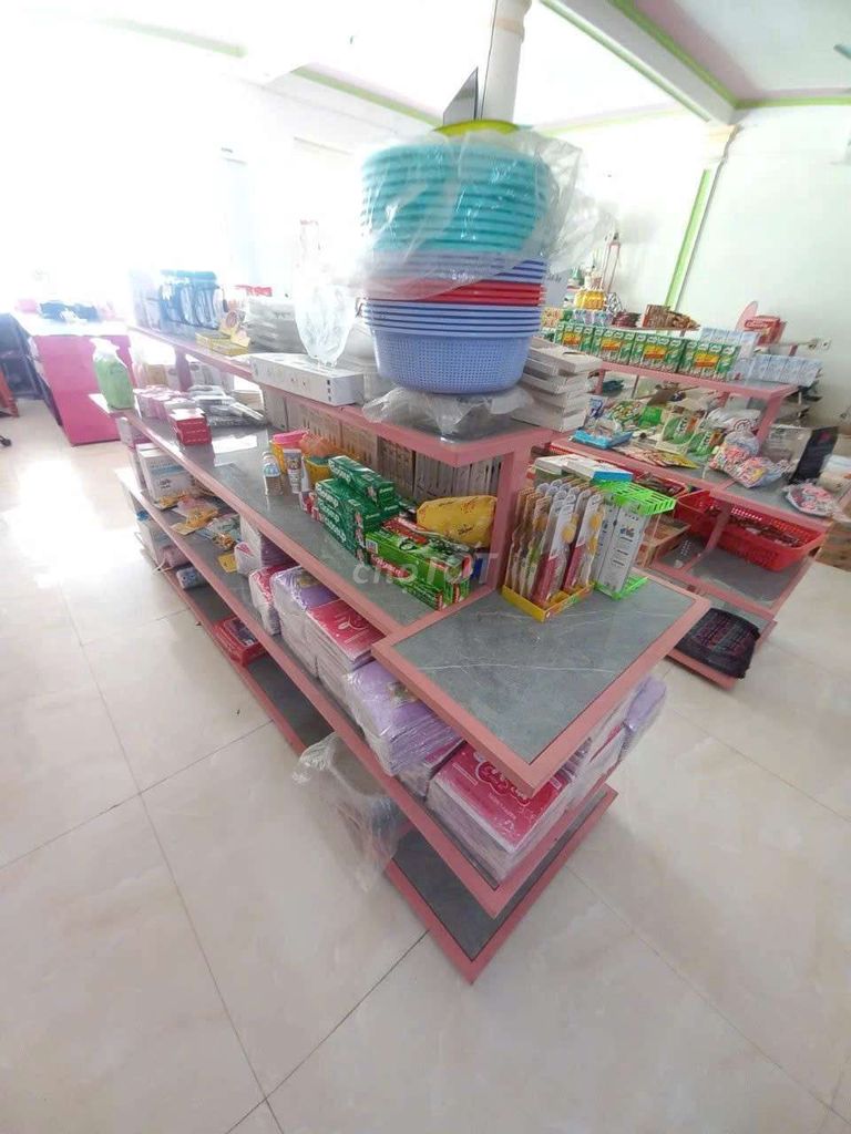 Kệ tạp hóa Đang dùng bình thường. Mua bán Tủ, kệ gia đình tại Thành phố Thanh Hóa Thanh Hóa được đăng bởi Minh Thông Lê hình 1