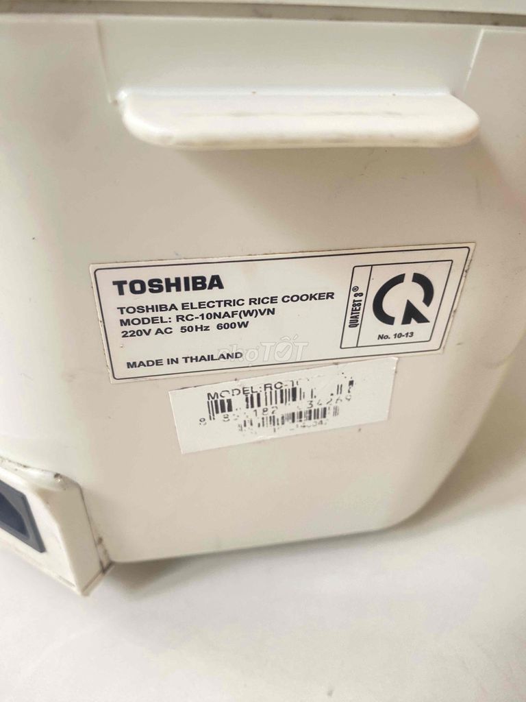 nồi cơm điện tử hiệu toshiba 1L 600w RC10naf