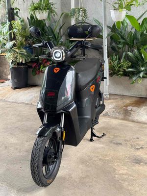 Xe máy điện Yadea Vekoo 2025 Đen
